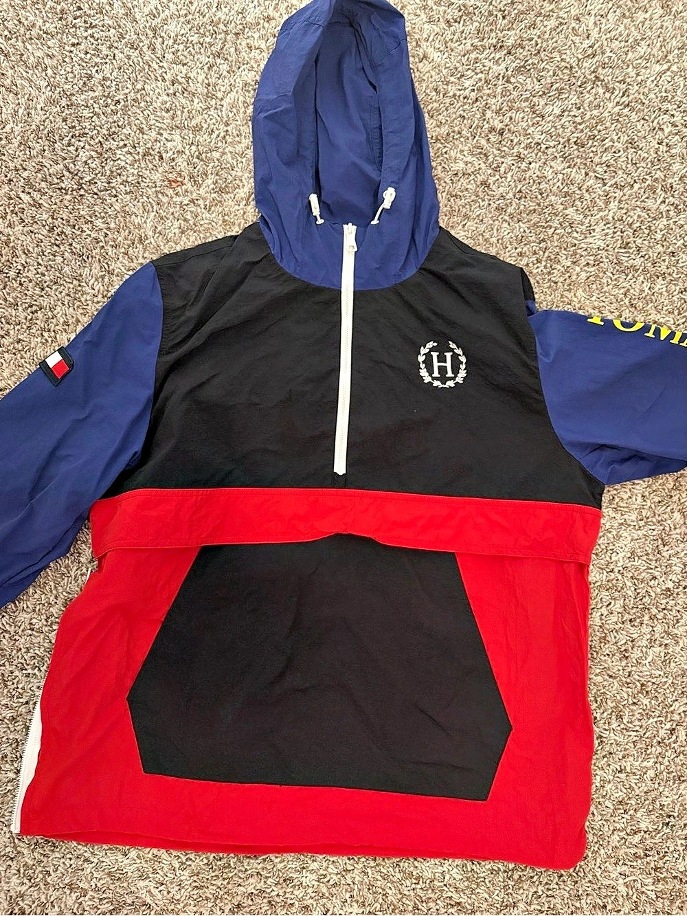 Tommy Hilfiger Men's Color Block Windbreaker Size Large